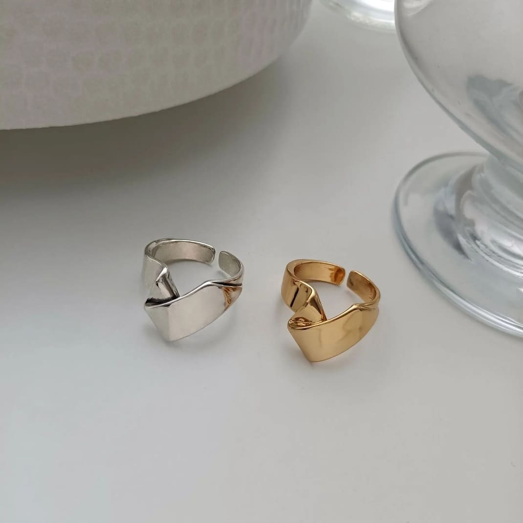 Statement Folded Heart Ring