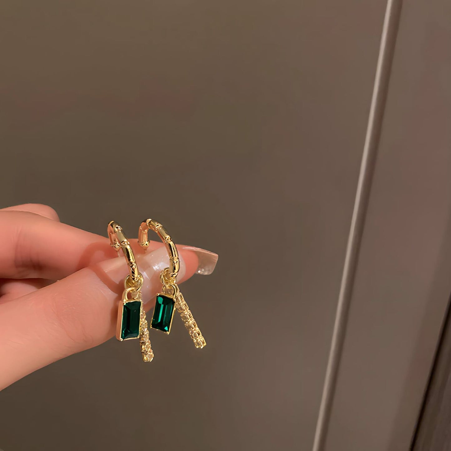 Emerald Rhinestone Drop Earrings