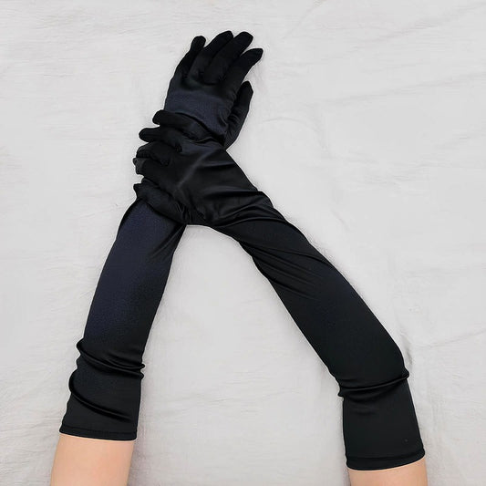 Elegant Opera Black Gloves