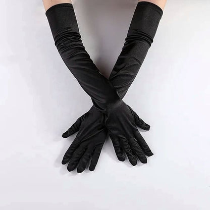 Elegant Opera Black Gloves