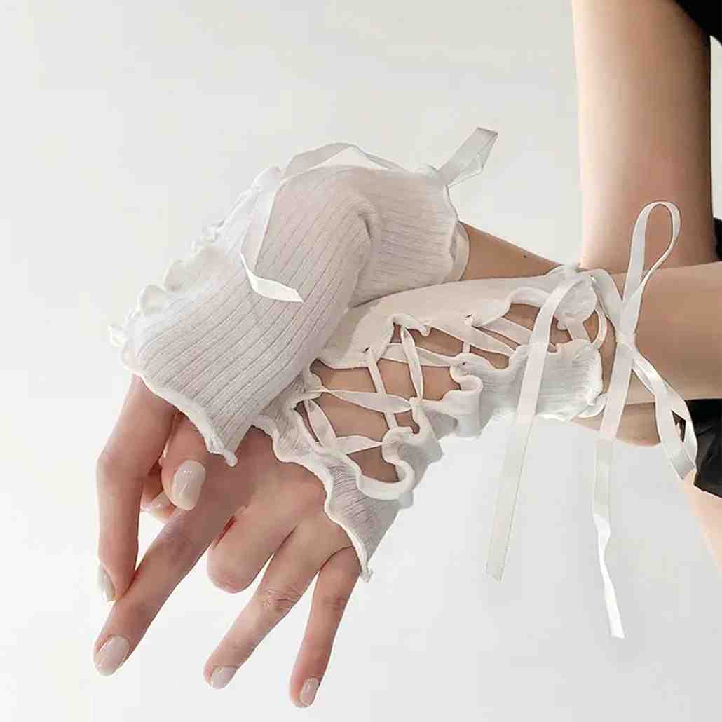 Lace Up Ribbed Gloves
