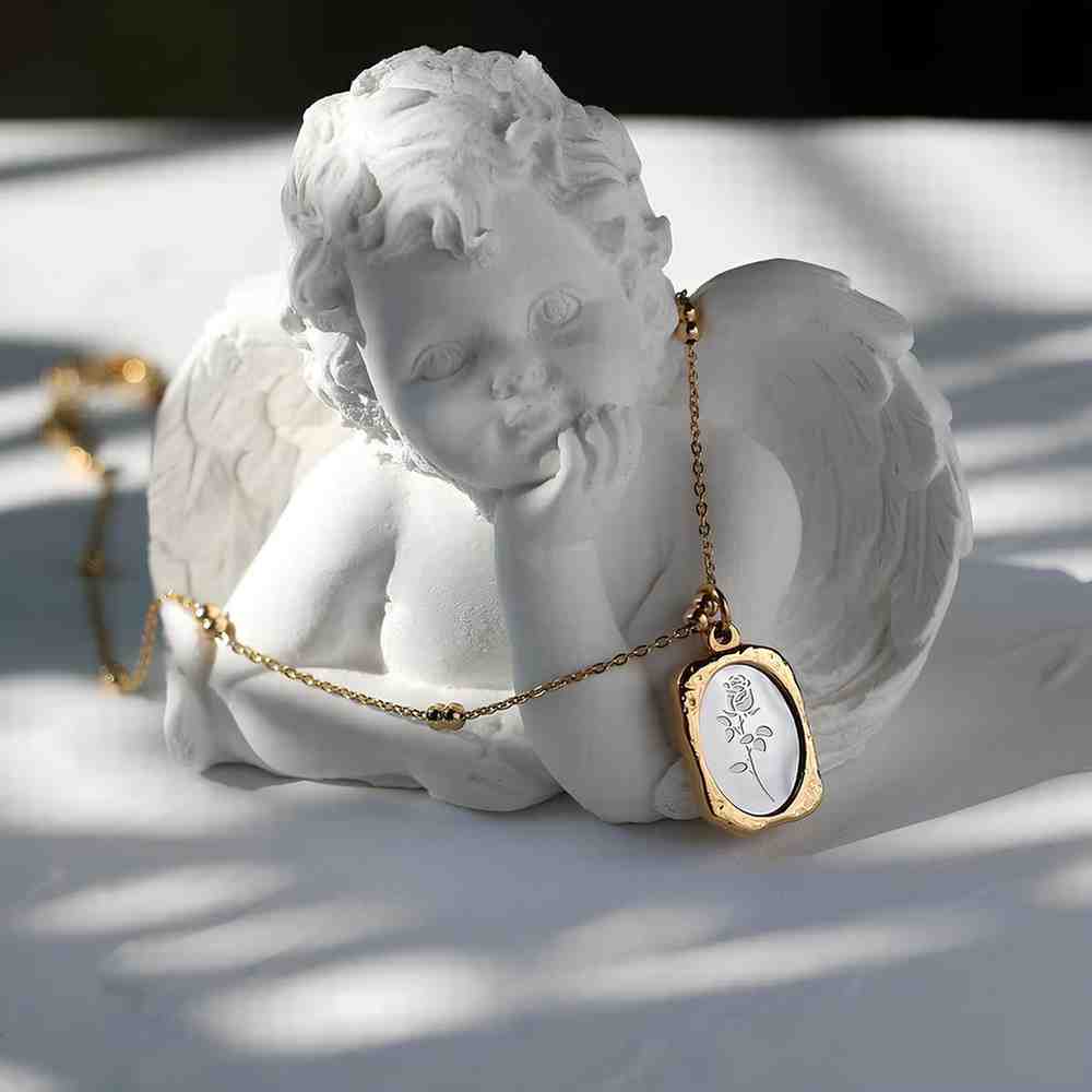 Inner Bloom Rose Mirror Necklace