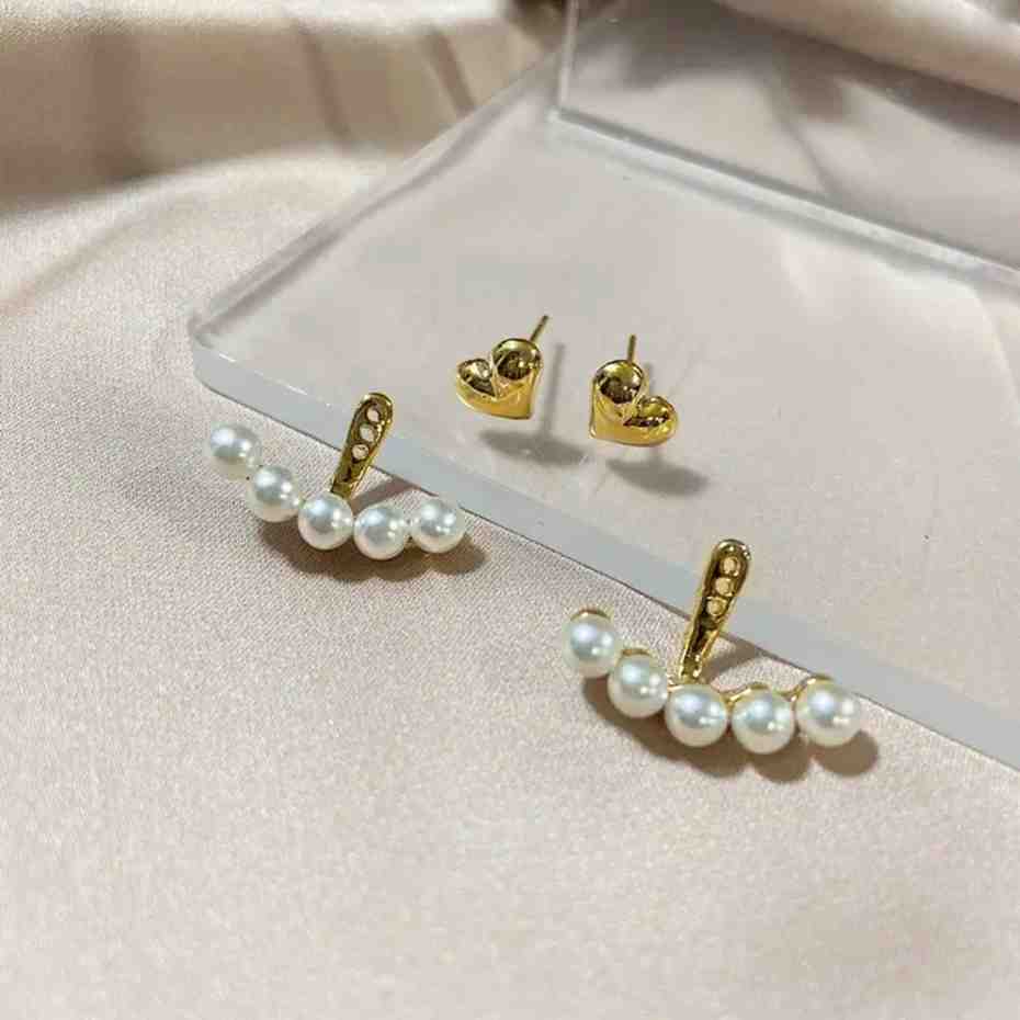 Pearl Heart Earrings
