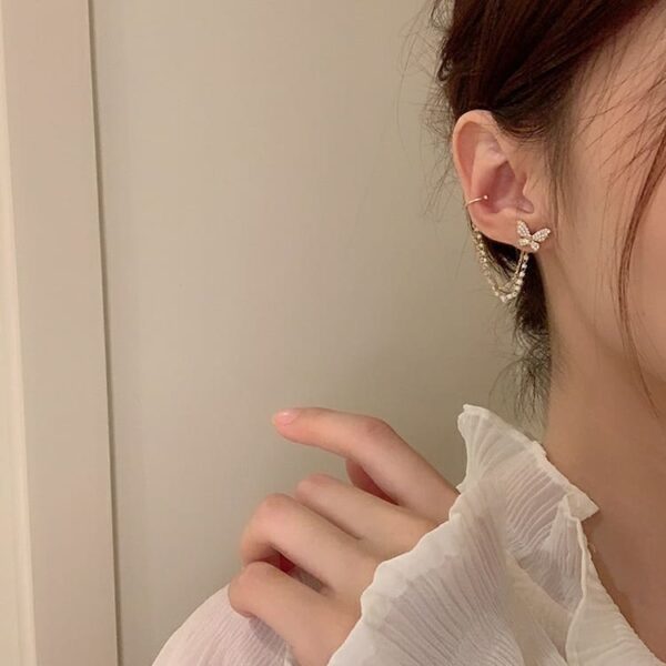 Rhinestone Pearl Chain Butterfly Ear Cuff