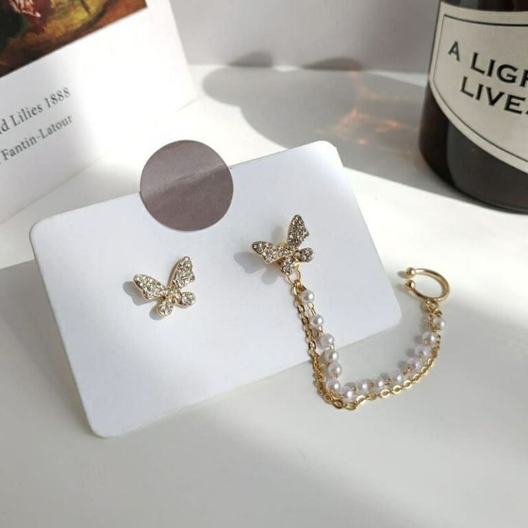 Rhinestone Pearl Chain Butterfly Ear Cuff